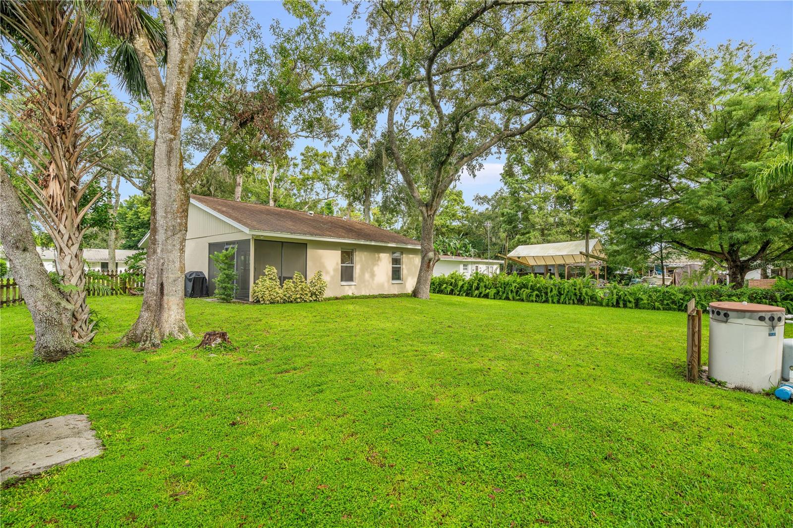 CRESTLINE - Residential