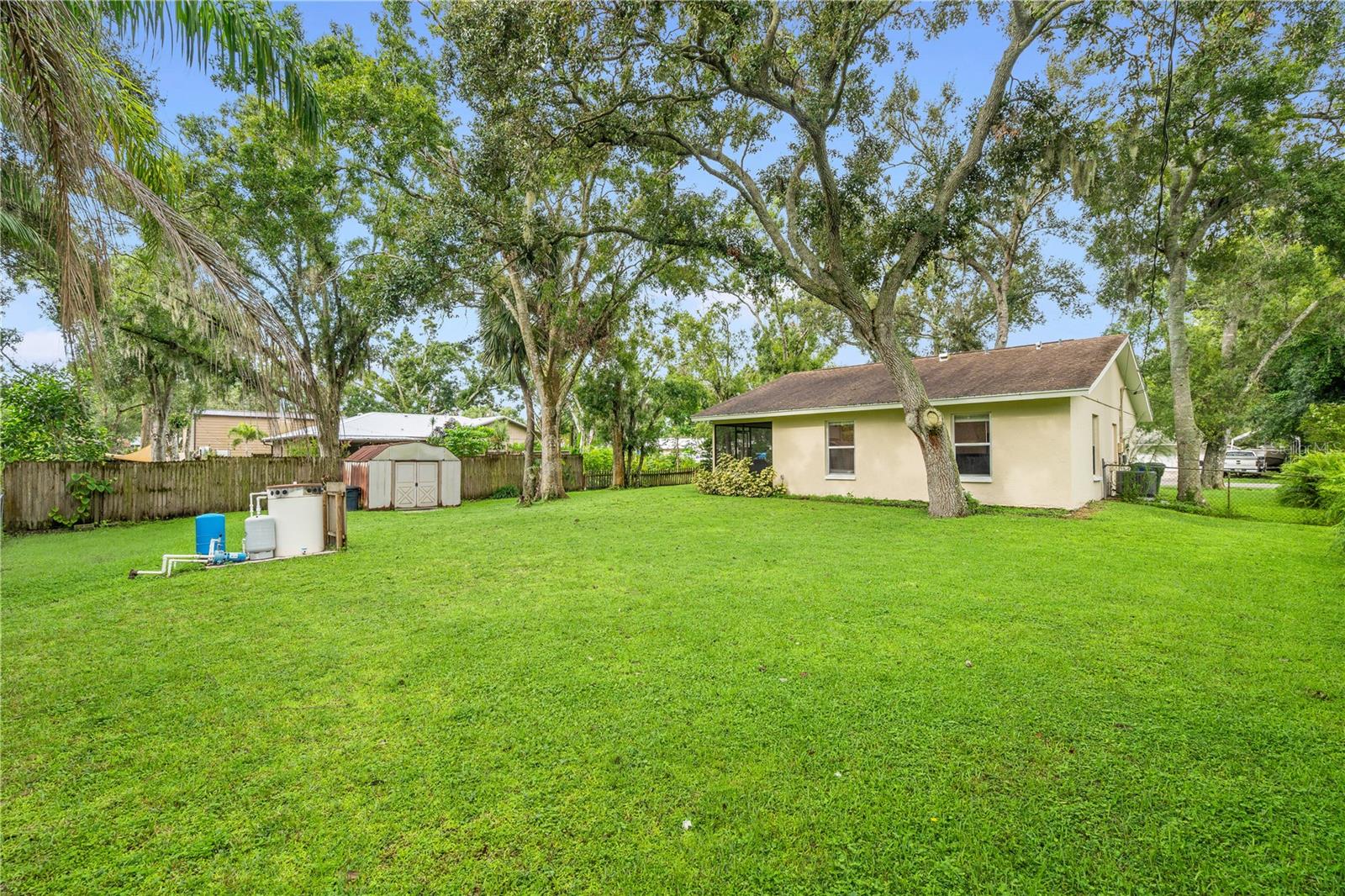 CRESTLINE - Residential