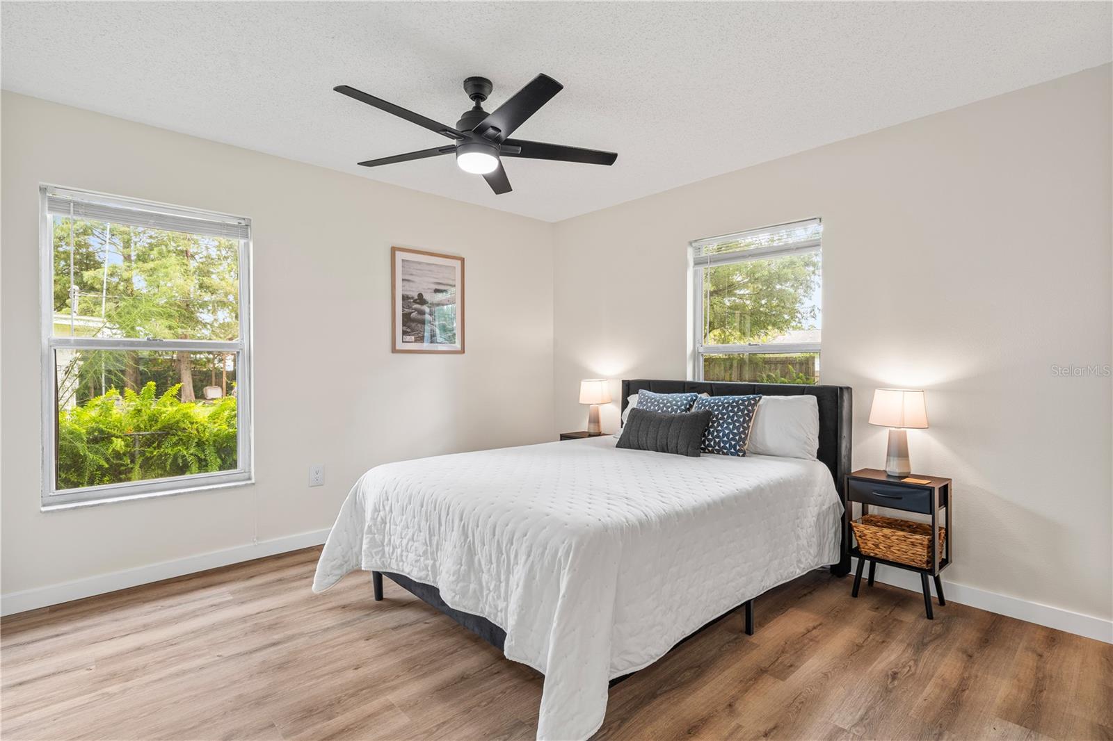 CRESTLINE - Residential