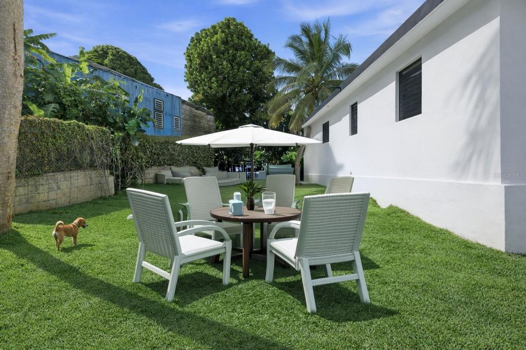 Photo of 806 806, Toa Alta, PR 00953 (MLS # PR9120302)