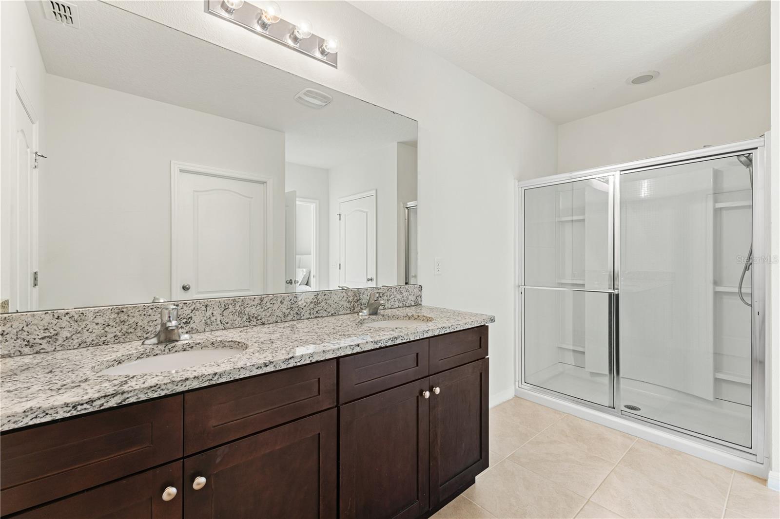 OAK TRAIL RESERVE - Residential