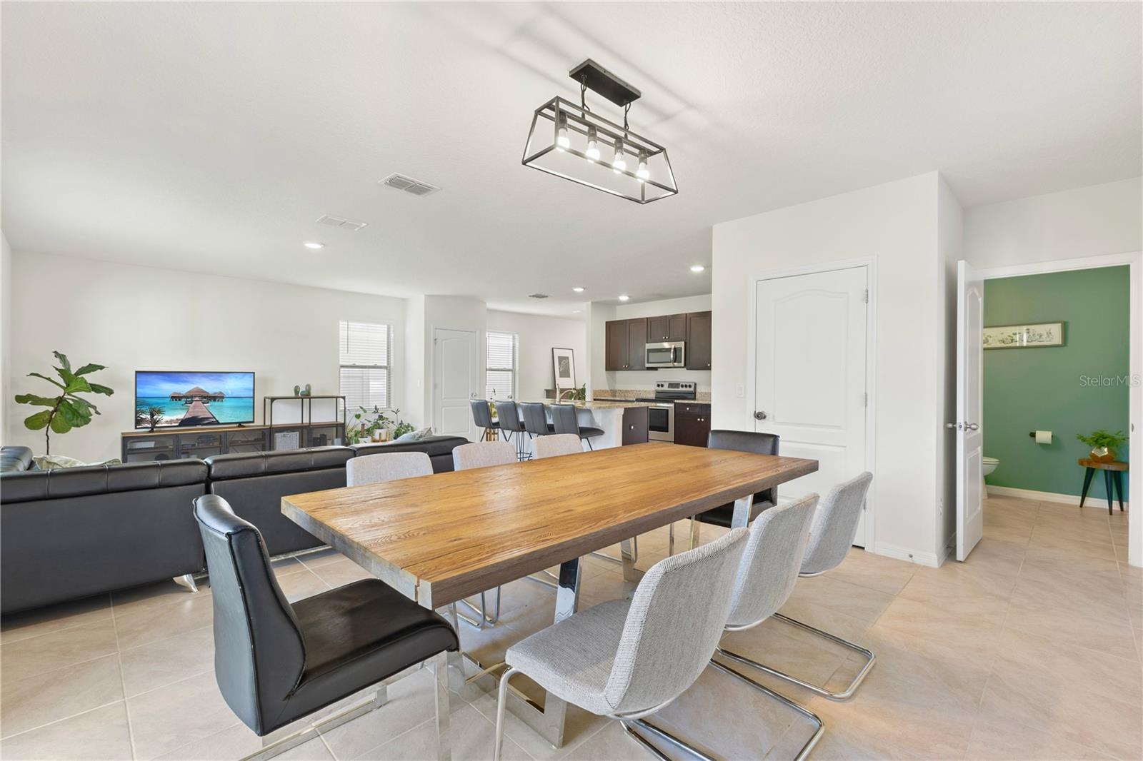 OAK TRAIL RESERVE - Residential