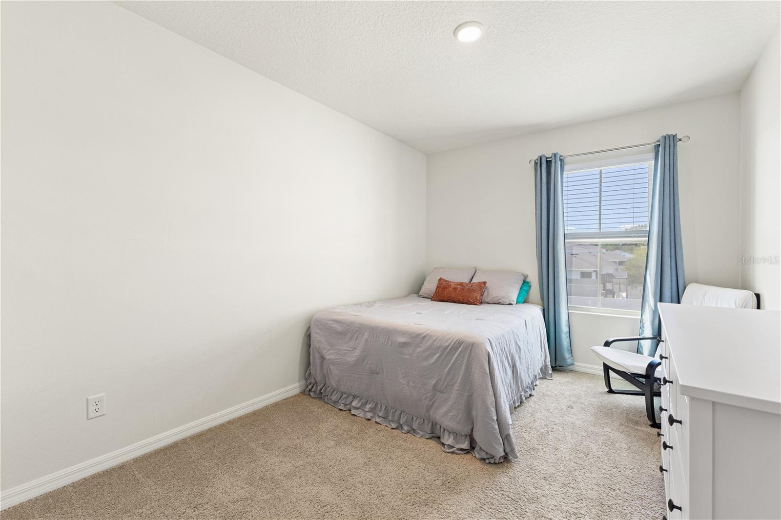 OAK TRAIL RESERVE - Residential