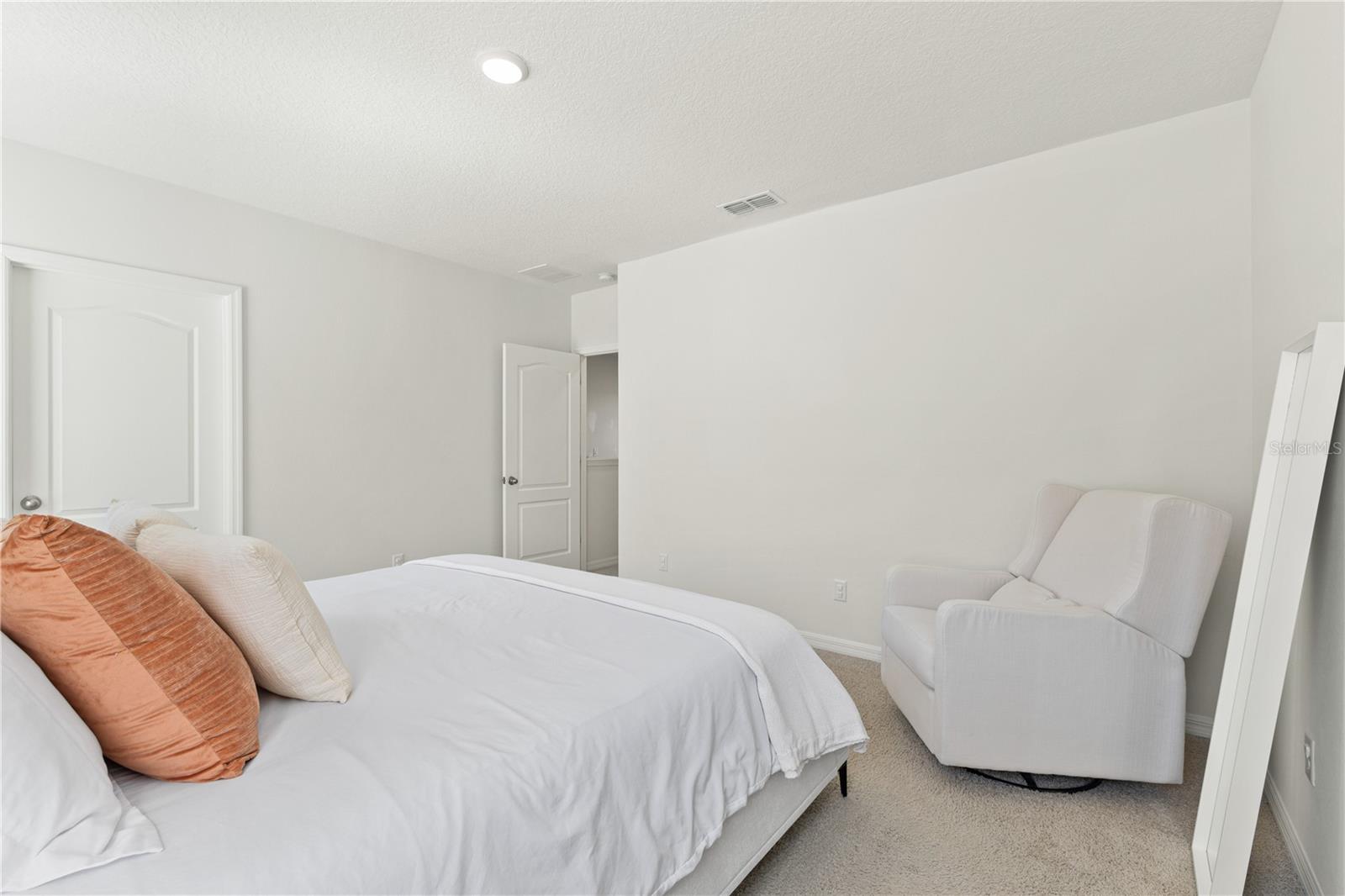 OAK TRAIL RESERVE - Residential