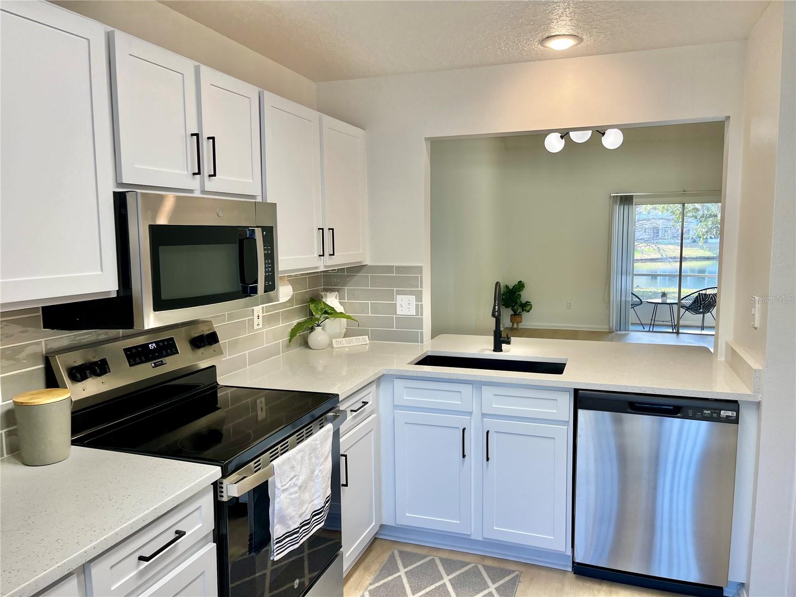 CYPRESS LAKE PH 1 - Residential