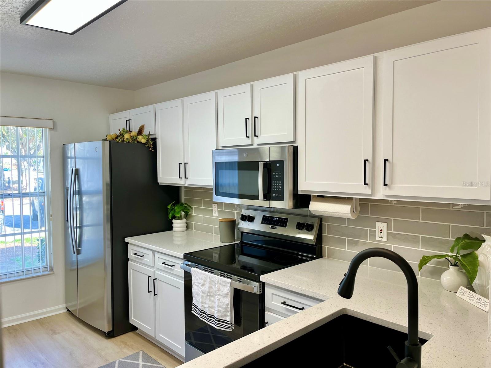 CYPRESS LAKE PH 1 - Residential