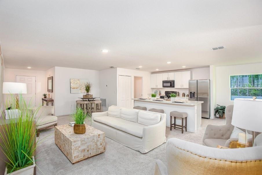 AVALON WOODS - Residential