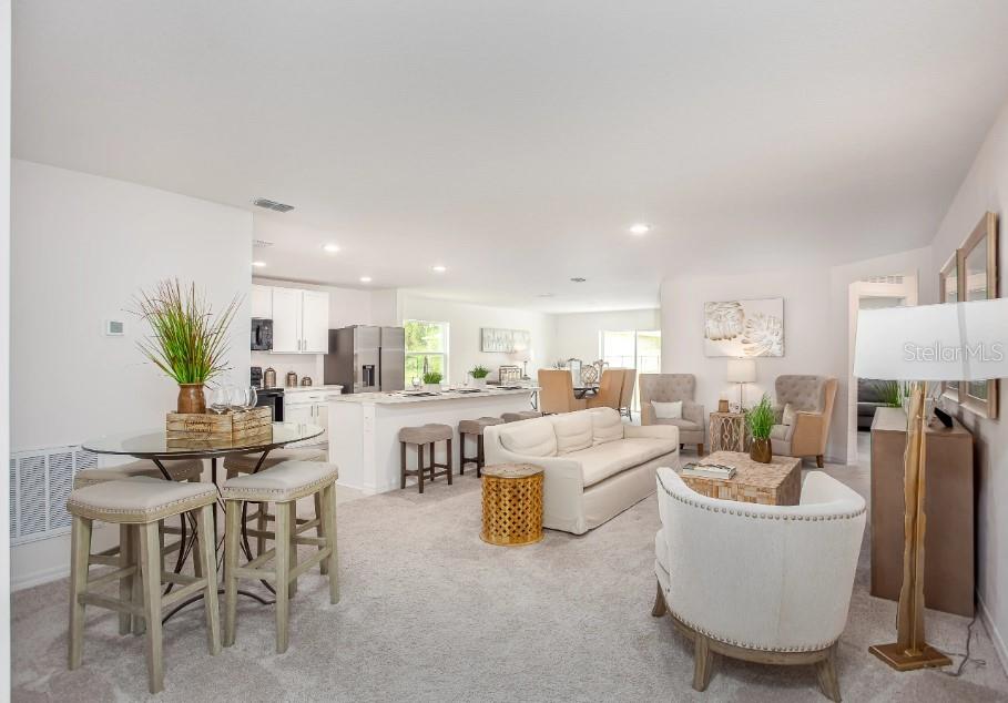 AVALON WOODS - Residential