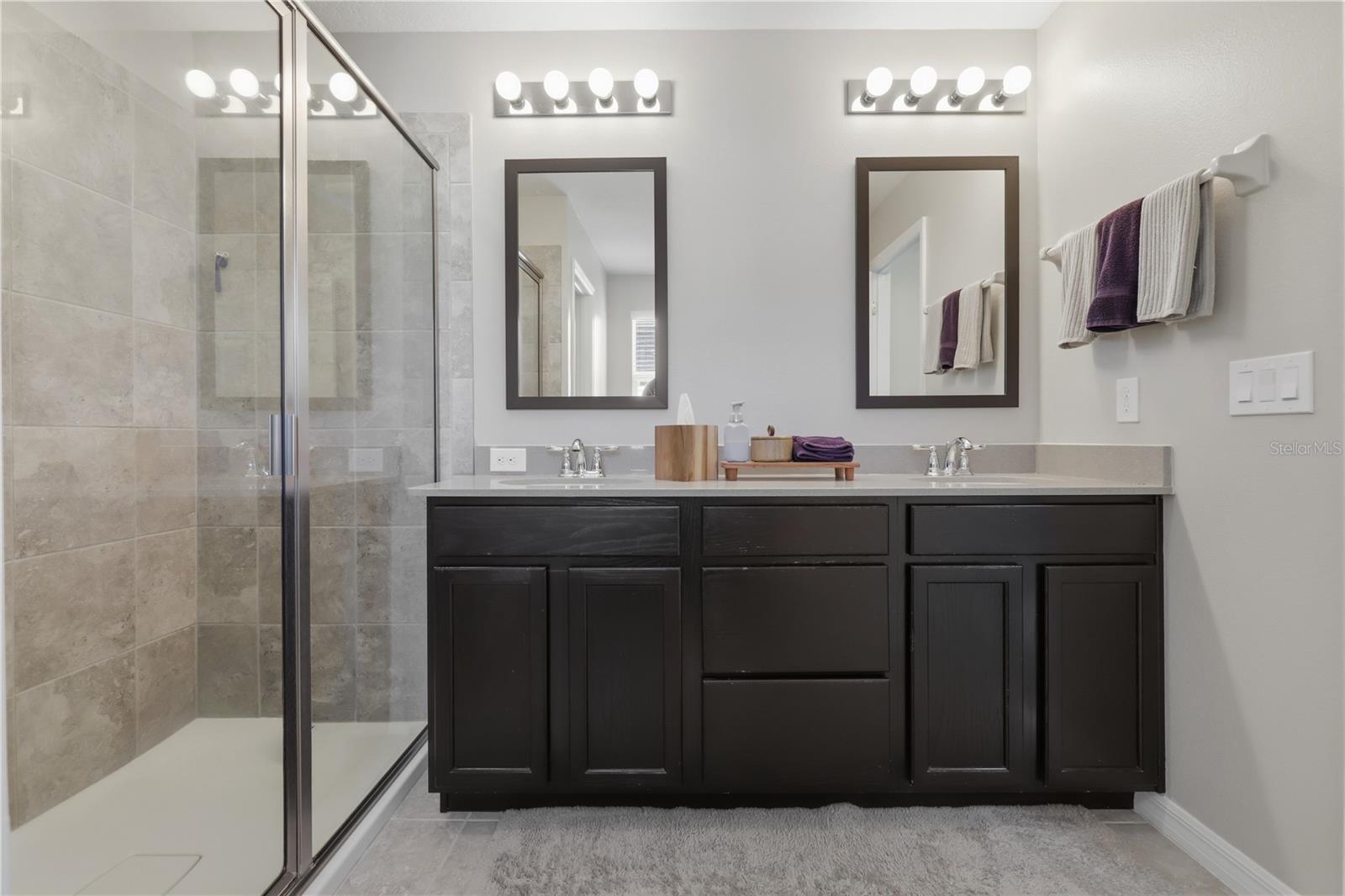 BENTLEY GREEN - Residential