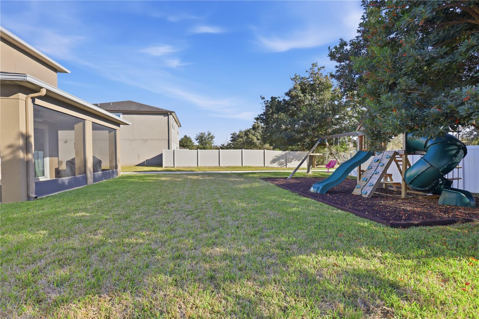 BENTLEY GREEN - Residential