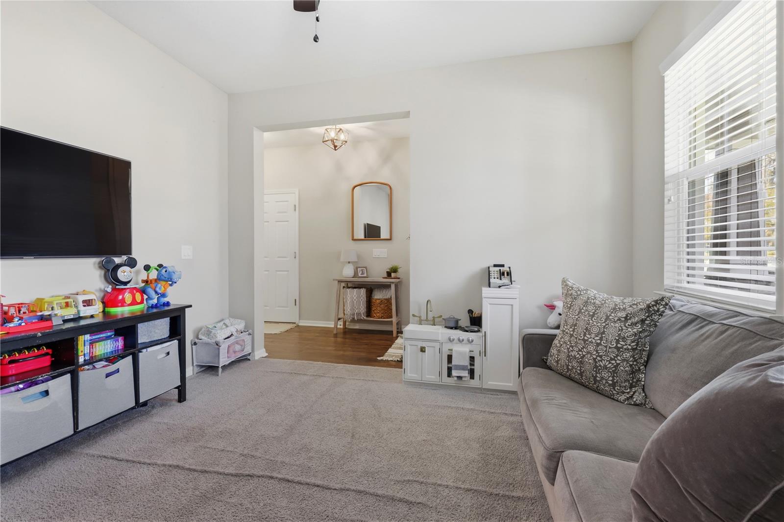 BENTLEY GREEN - Residential