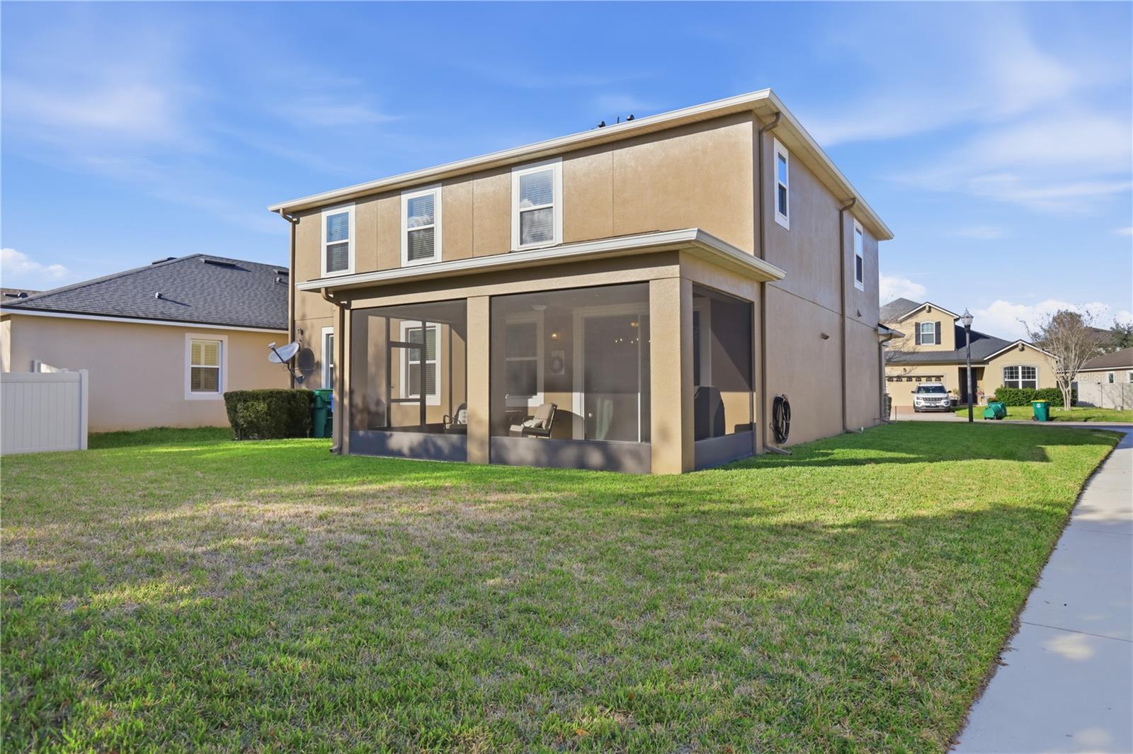 BENTLEY GREEN - Residential