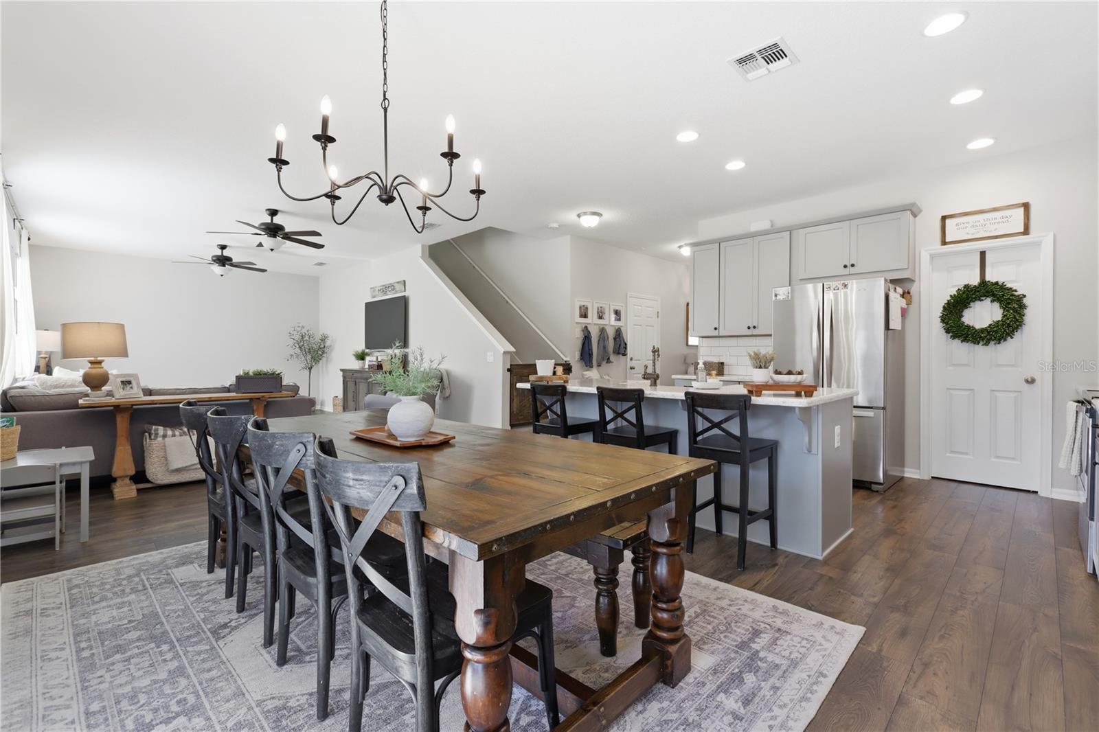 BENTLEY GREEN - Residential