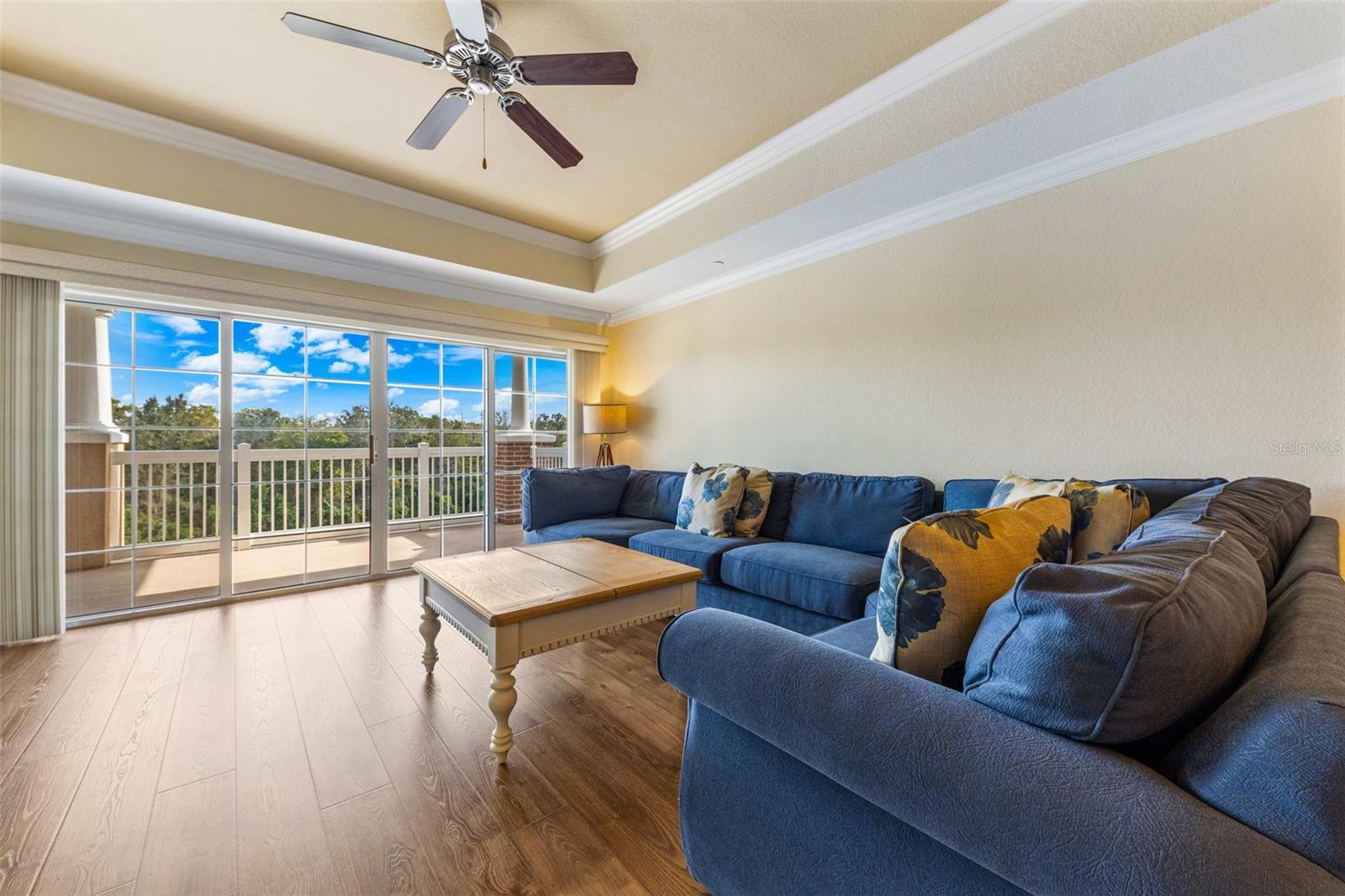 VILLAS AT REUNION SQUARE CONDO PH 2 - Residential Lease