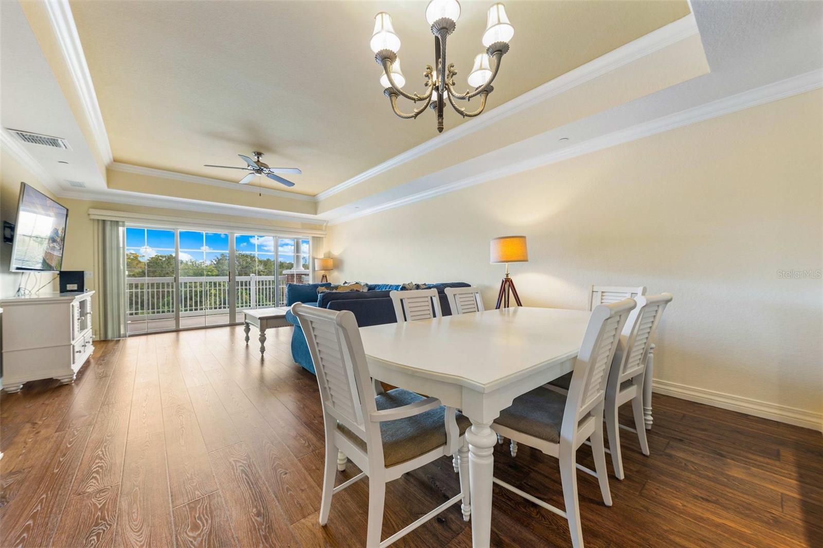 VILLAS AT REUNION SQUARE CONDO PH 2 - Residential Lease