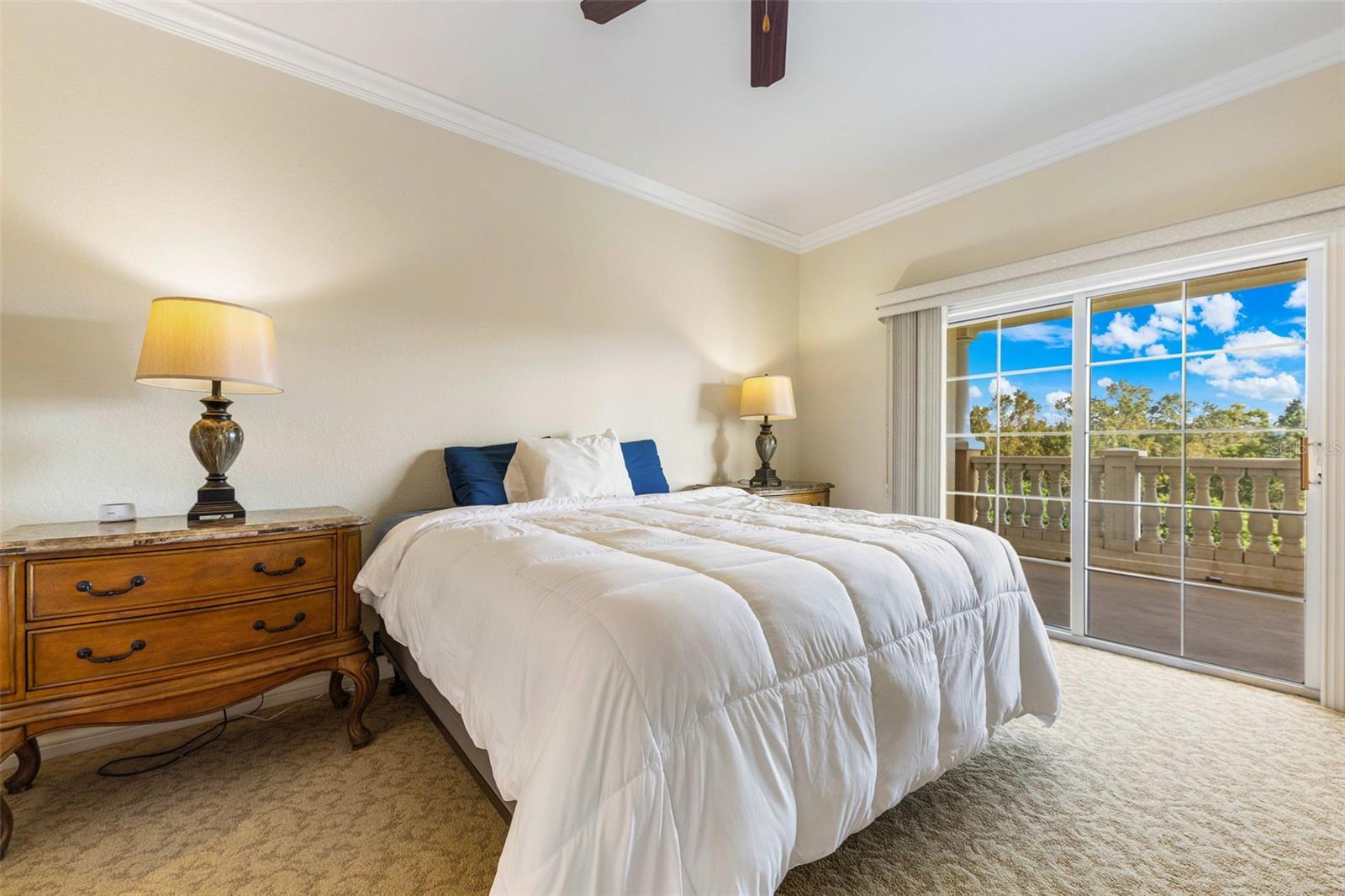 VILLAS AT REUNION SQUARE CONDO PH 2 - Residential Lease