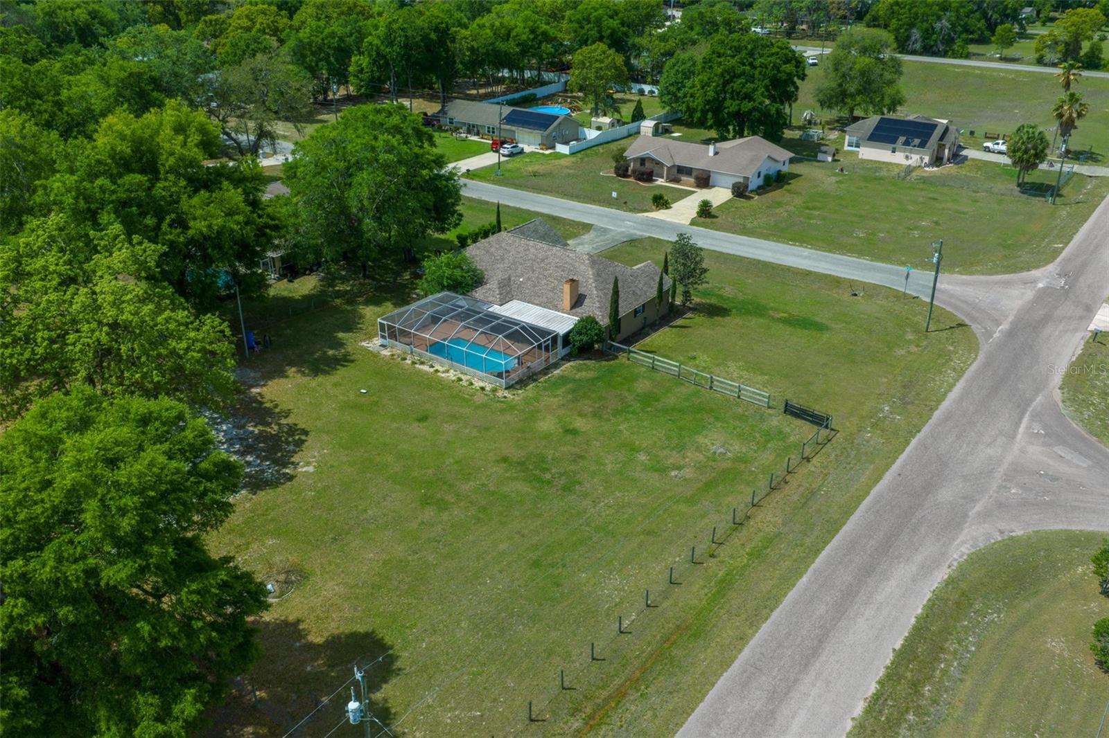 EDGEWATER ESTATE - Residential