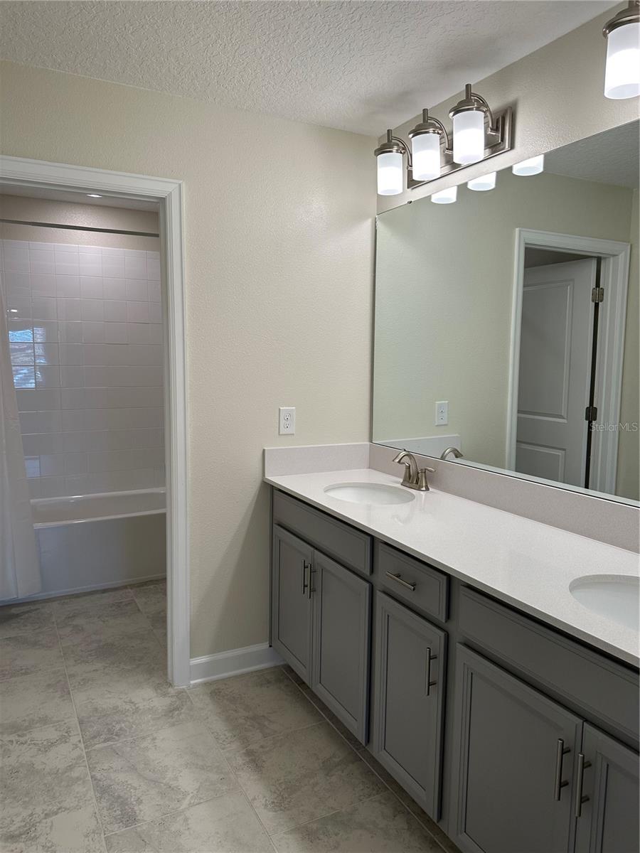 STONEYBROOK SOUTH NORTH PRCL PH - Residential Lease