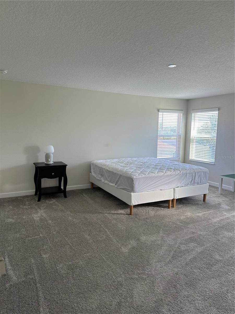 STONEYBROOK SOUTH NORTH PRCL PH - Residential Lease