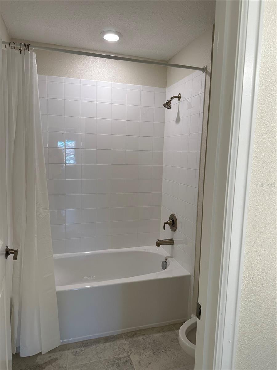 STONEYBROOK SOUTH NORTH PRCL PH - Residential Lease