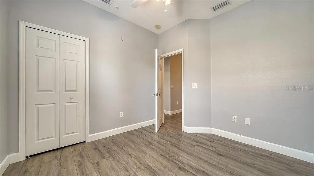 STONEHAVEN PH 4, 5, 6, 7 & 25 - Residential Lease