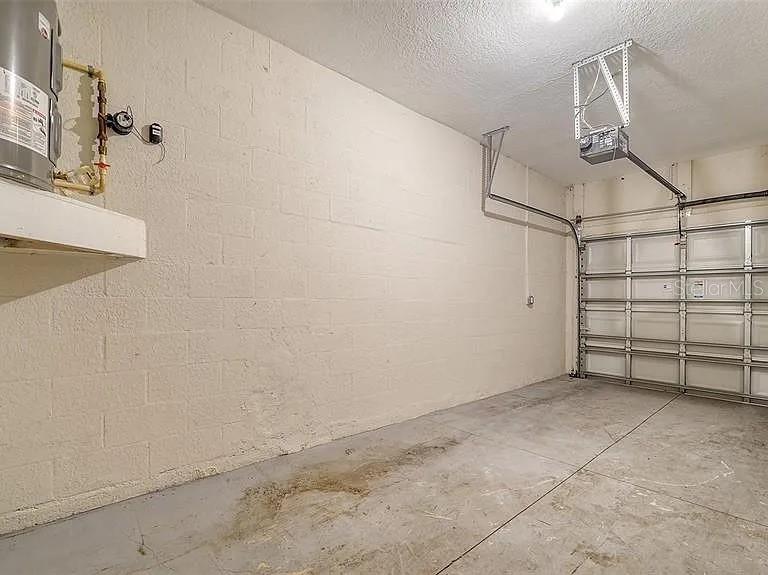 STONEHAVEN PH 4, 5, 6, 7 & 25 - Residential Lease