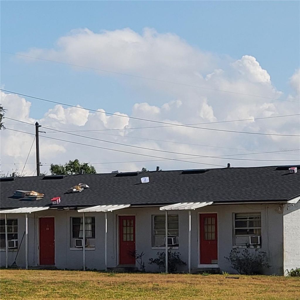 Photo of 1002 Daniels Street, Dundee, FL 33838 (MLS # O6396460)