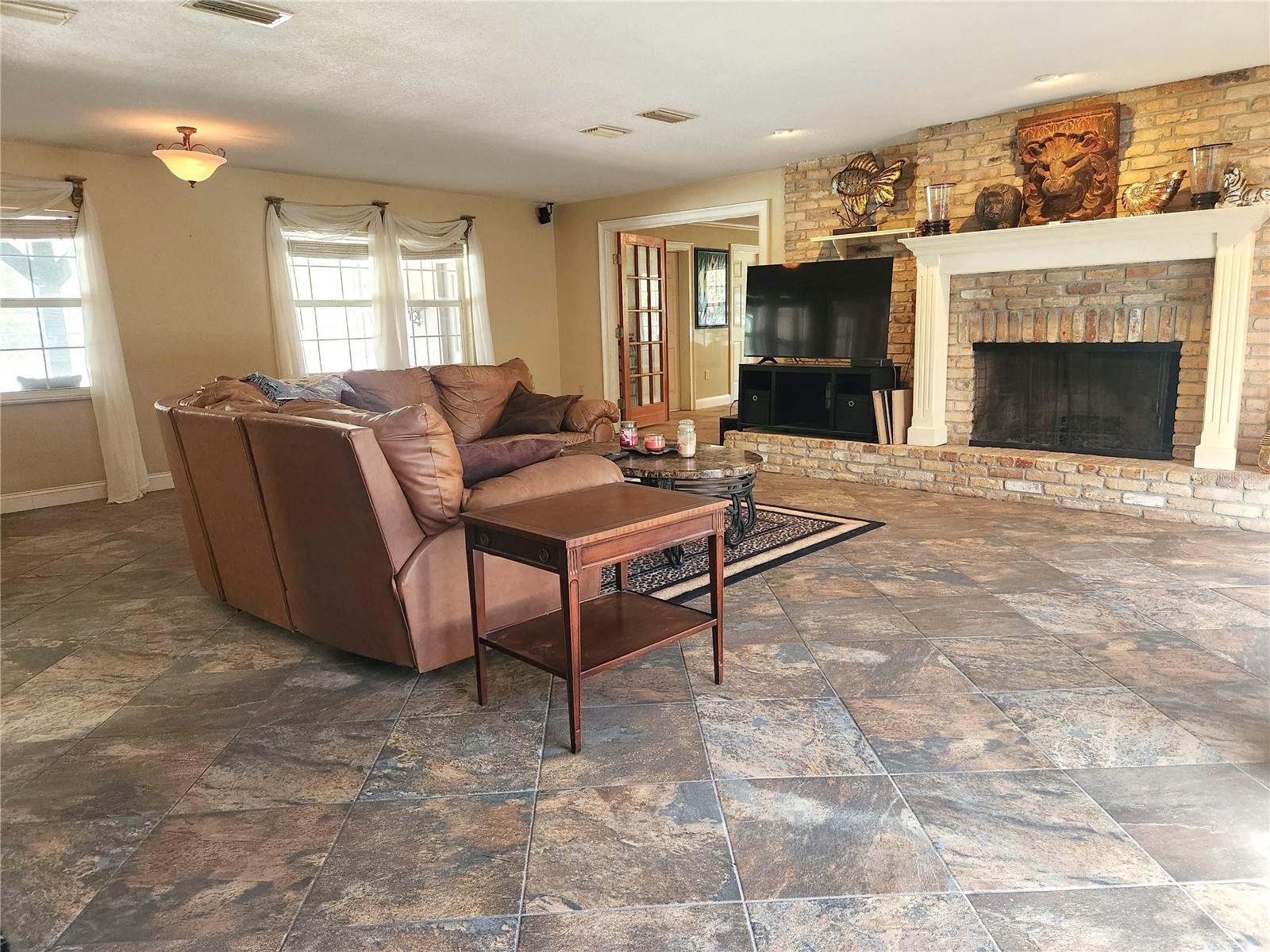 FORT KING FOREST - Residential