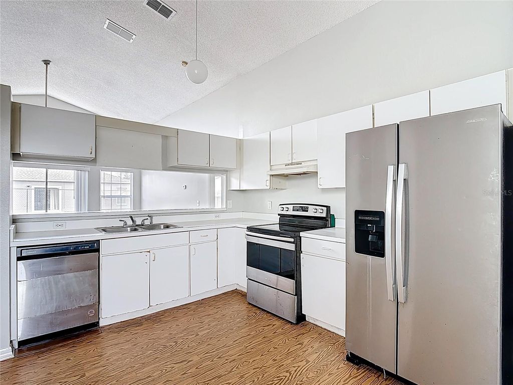 Photo of 40 Coventry Court, Kissimmee, FL 34758 (MLS # O6384420)