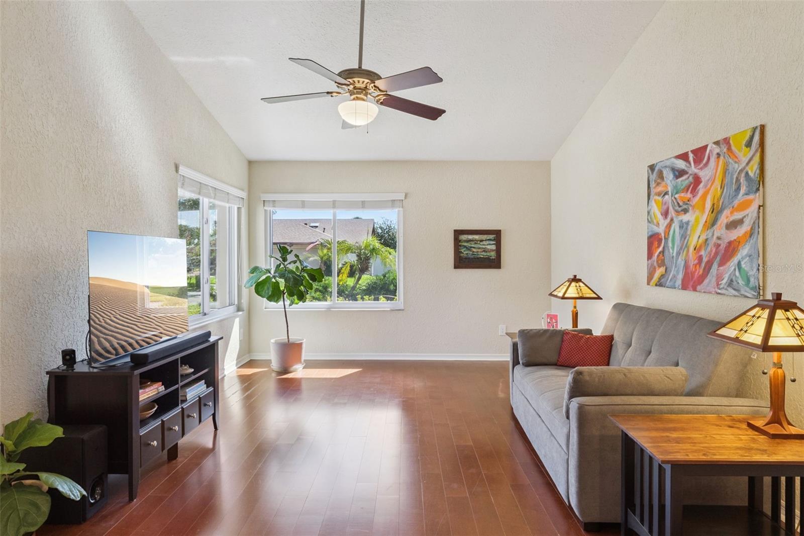 Casas a venda 4 - Jen Dantas 148 SPOONHOUR DRIVE