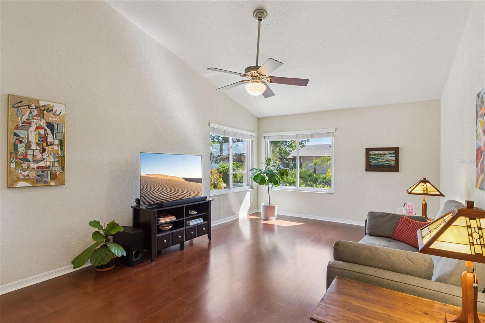 Casas a venda 2 - Jen Dantas 148 SPOONHOUR DRIVE