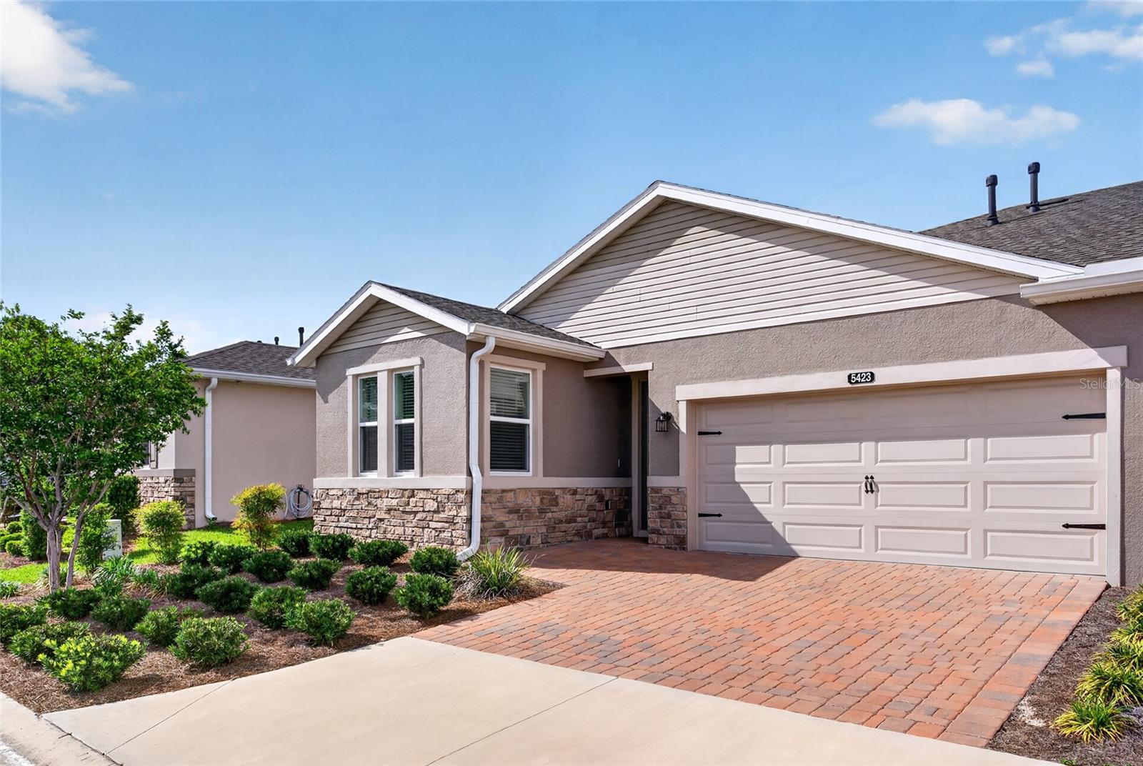 5423 NW 33RD PLACE
