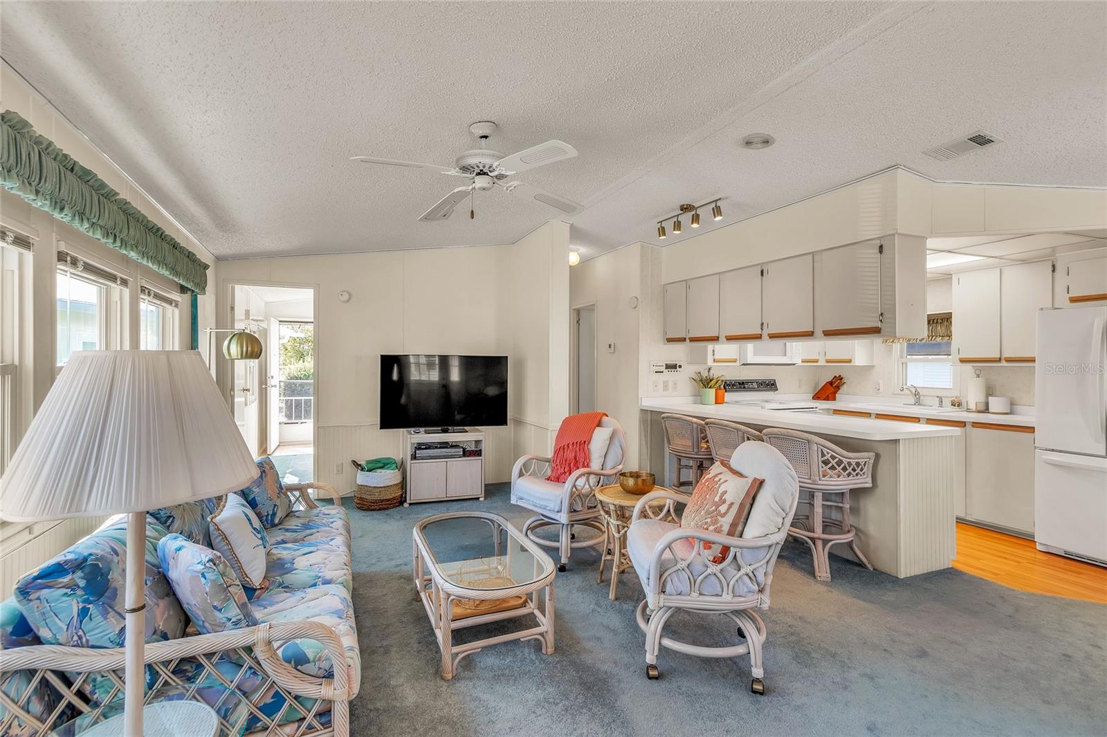 OUTDOOR RESORTS AMERICA - Residential