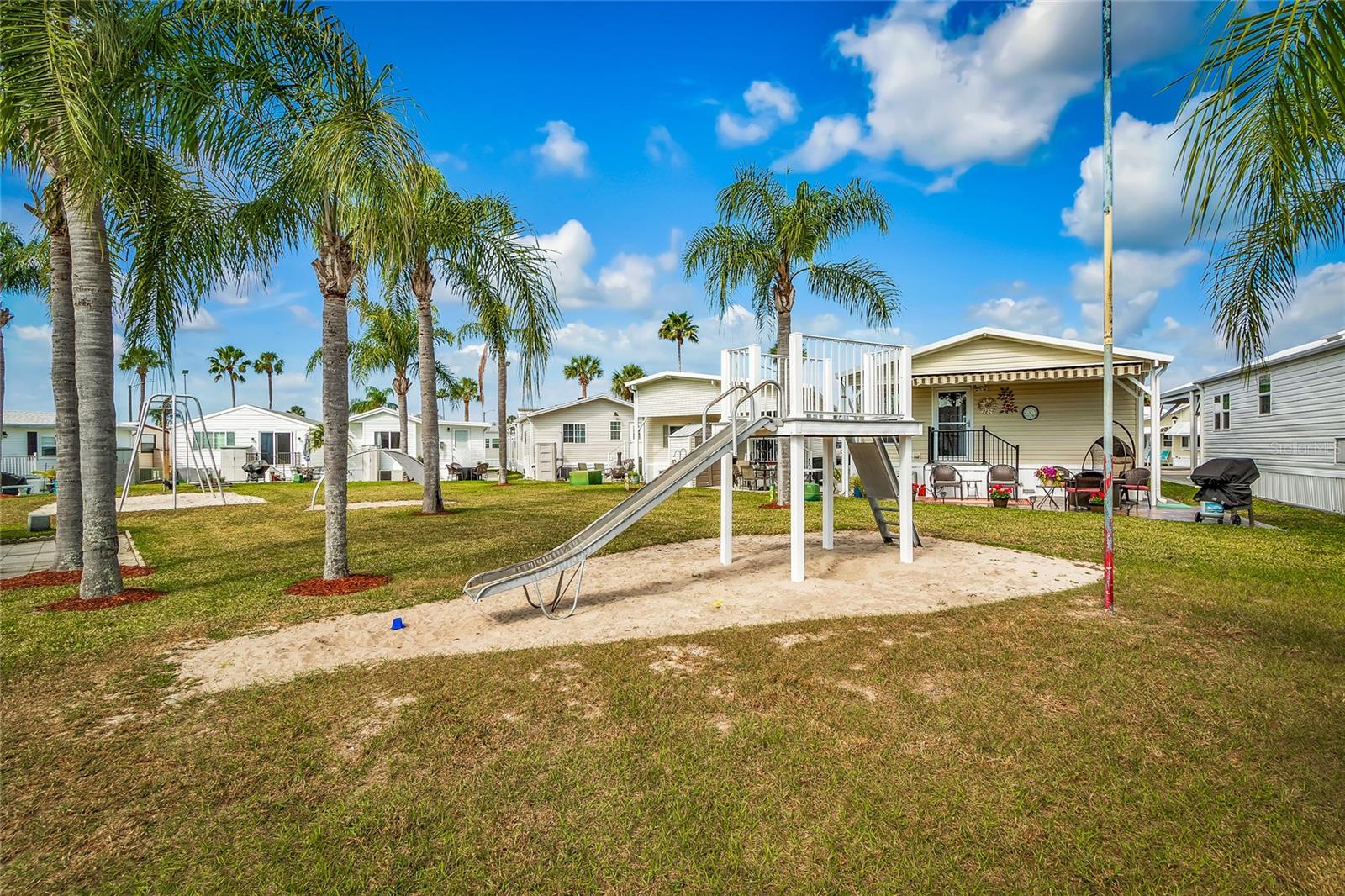 OUTDOOR RESORTS AMERICA - Residential