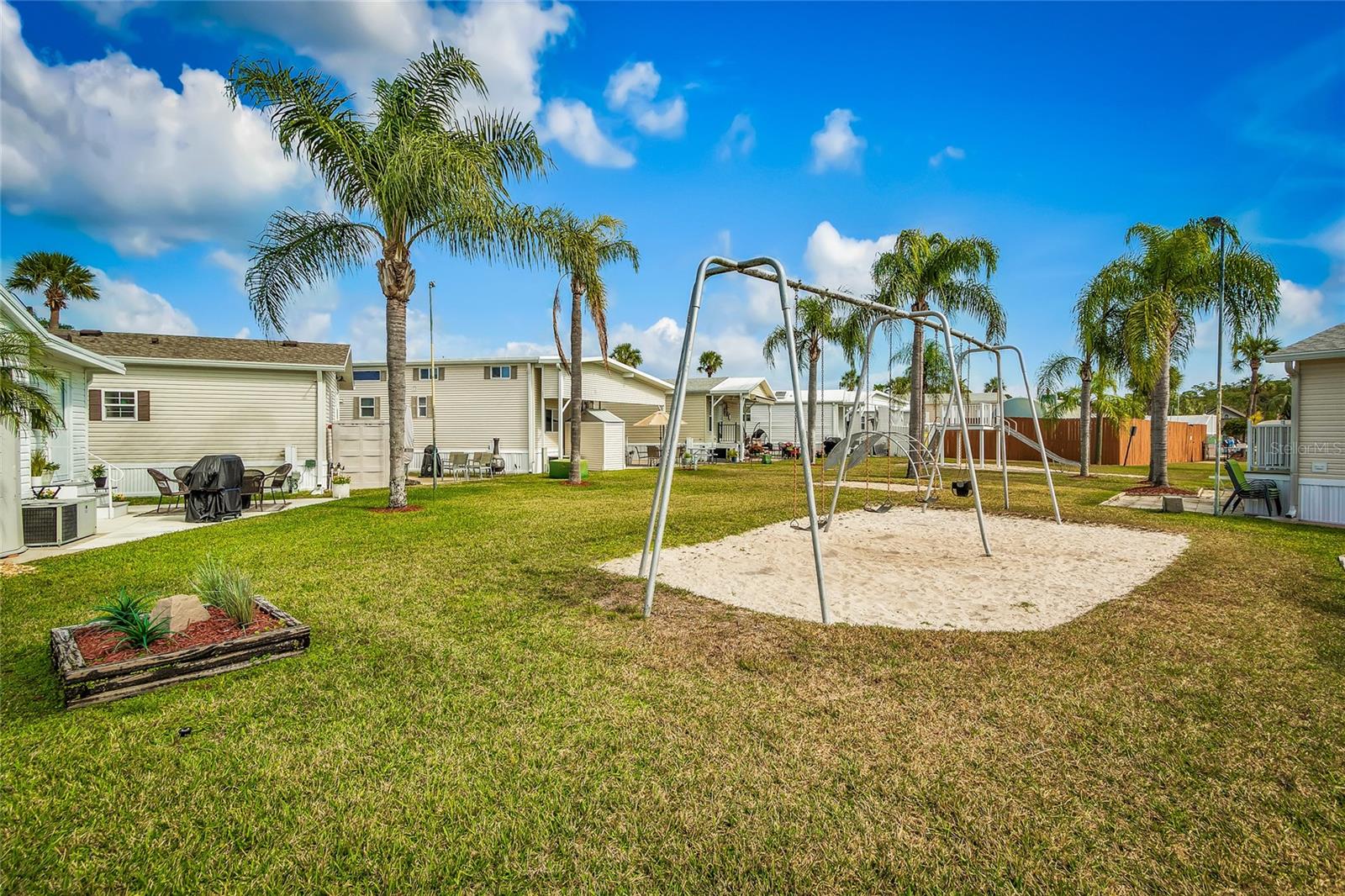 OUTDOOR RESORTS AMERICA - Residential