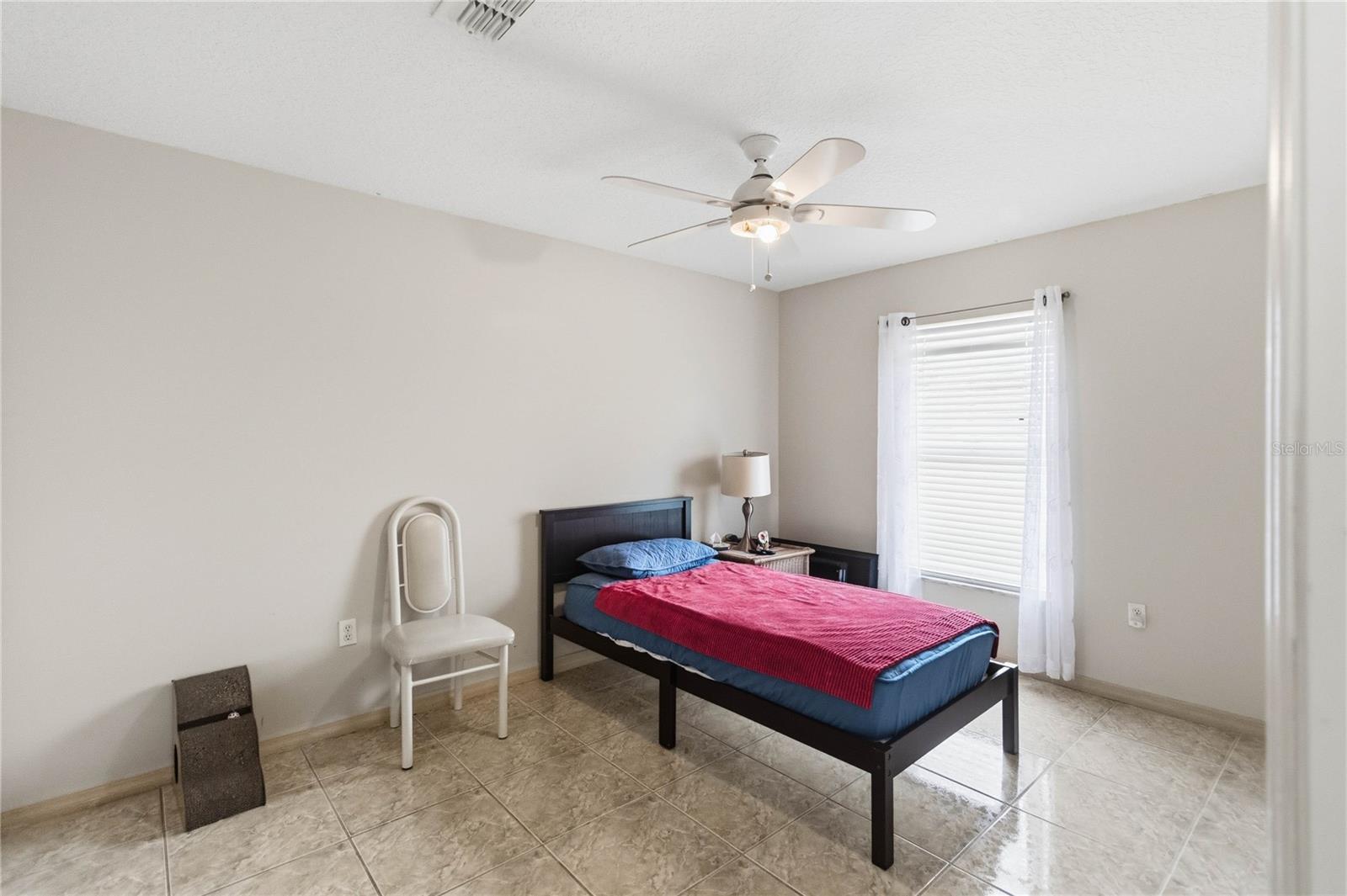 ASHTON PARK - Residential