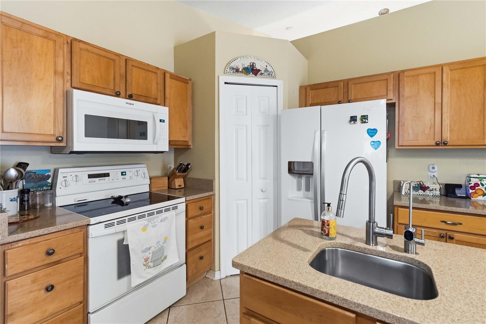 ASHTON PARK - Residential