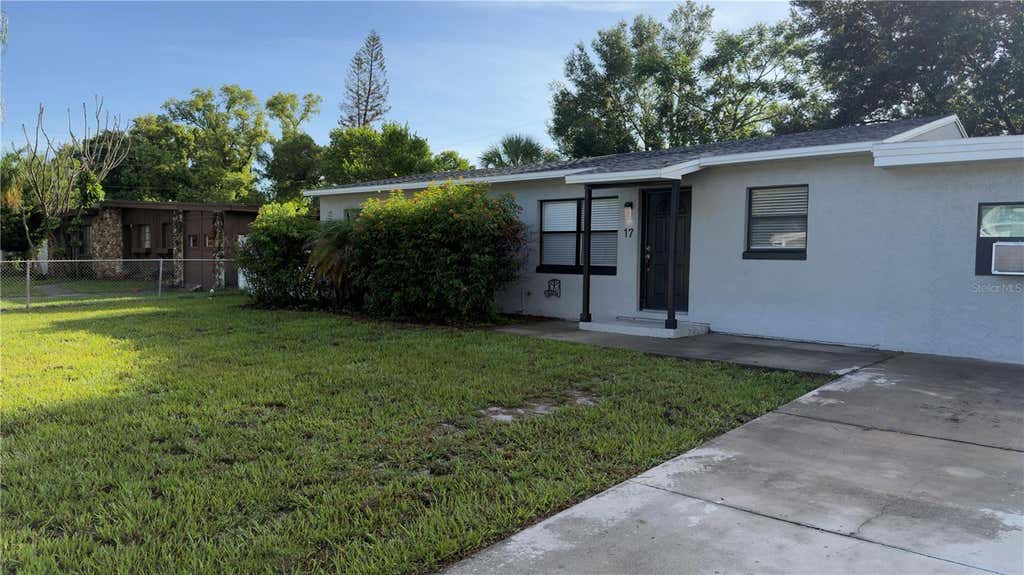 Photo of 17 S Solandra Drive, Orlando, FL 32807 (MLS # O6432154)
