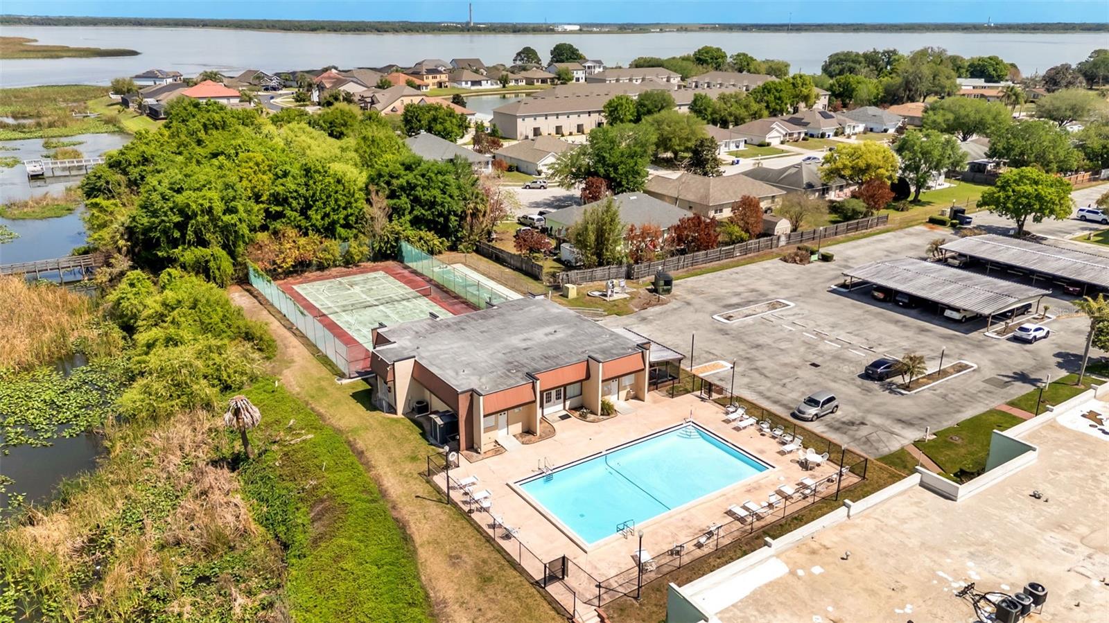 1130 N LAKE PARKER AVENUE C321