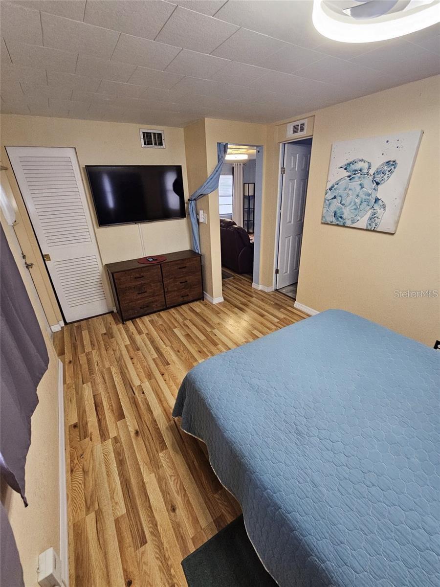 REGENCY COVE A COOPERATIVE - Residential Lease