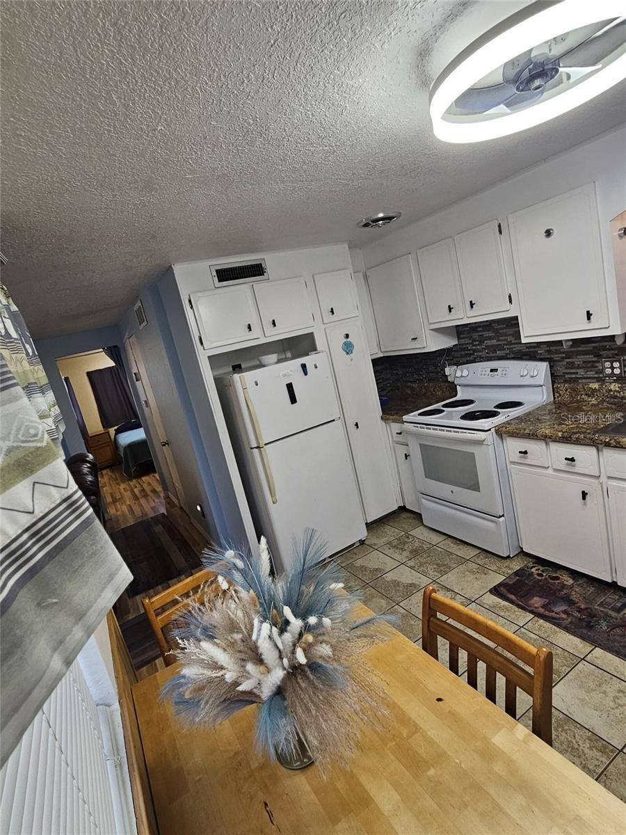 REGENCY COVE A COOPERATIVE - Residential Lease