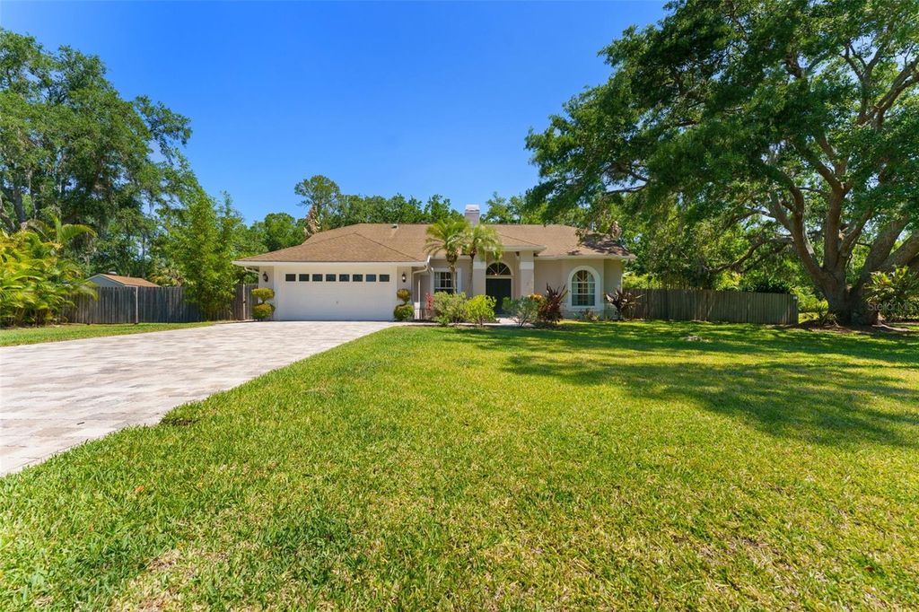 Photo of 12503 Bronco Drive, Tampa, FL 33626 (MLS # TB8378597)