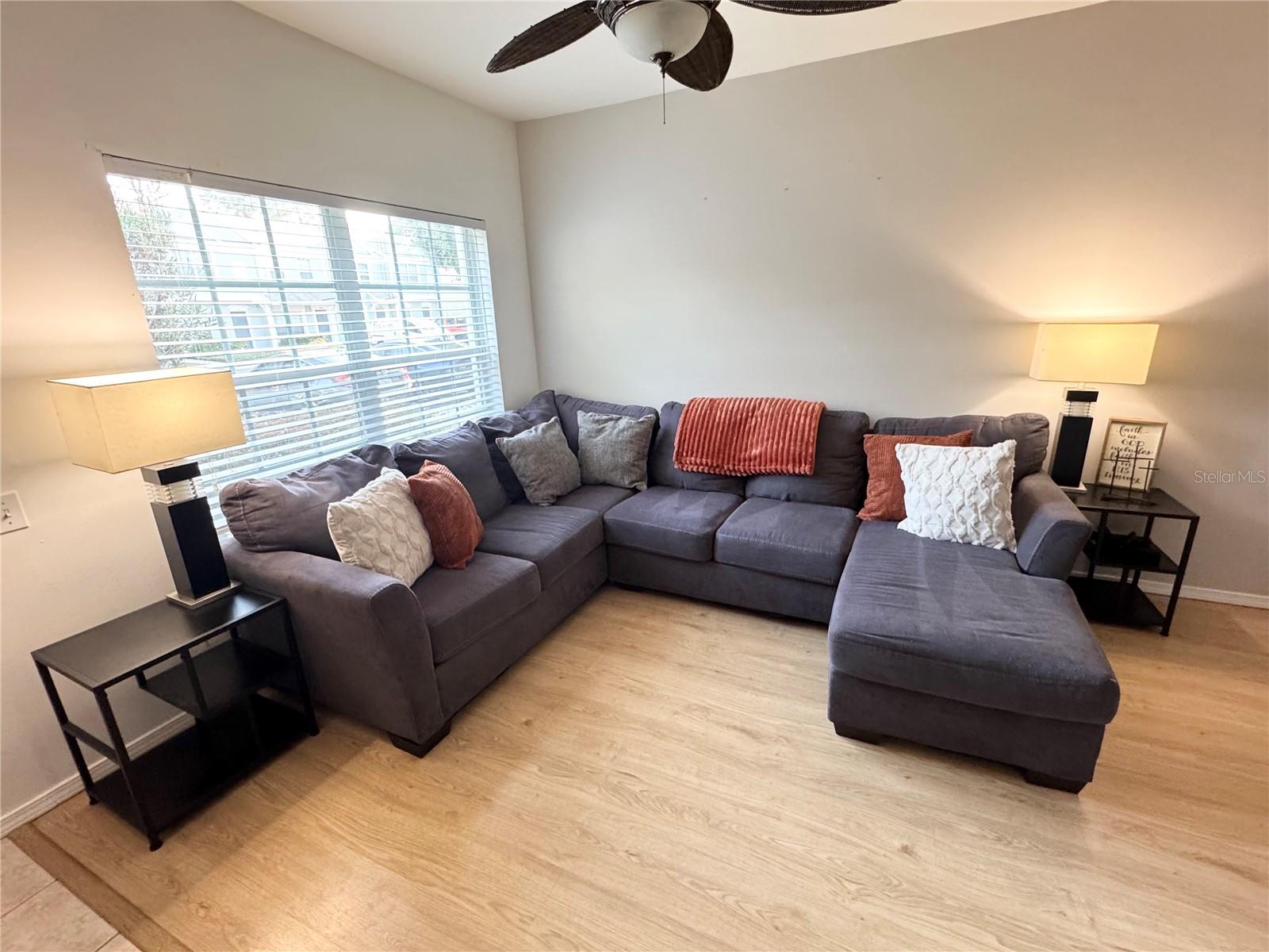 REGENCY KEY TWNHMS - Residential Lease