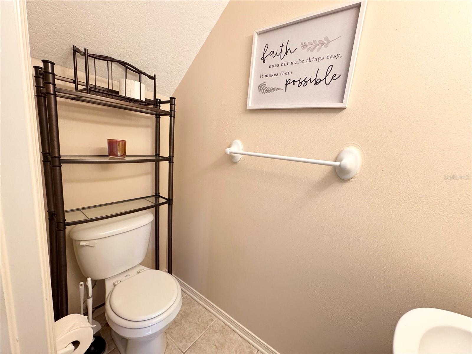 REGENCY KEY TWNHMS - Residential Lease