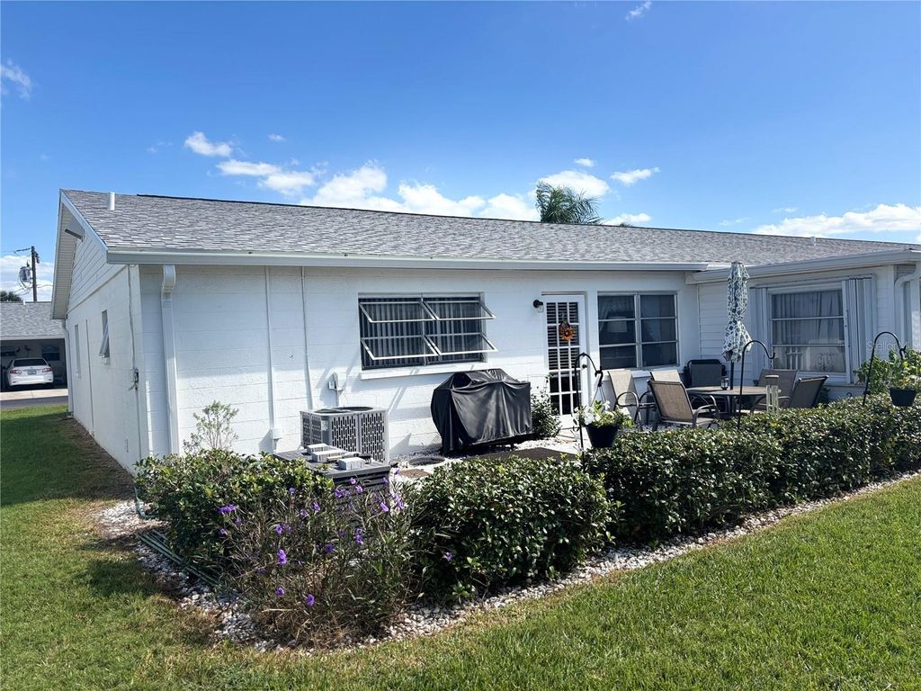 Photo of 5983 Coral Way, Bradenton, FL 34207 (MLS # A4669792)