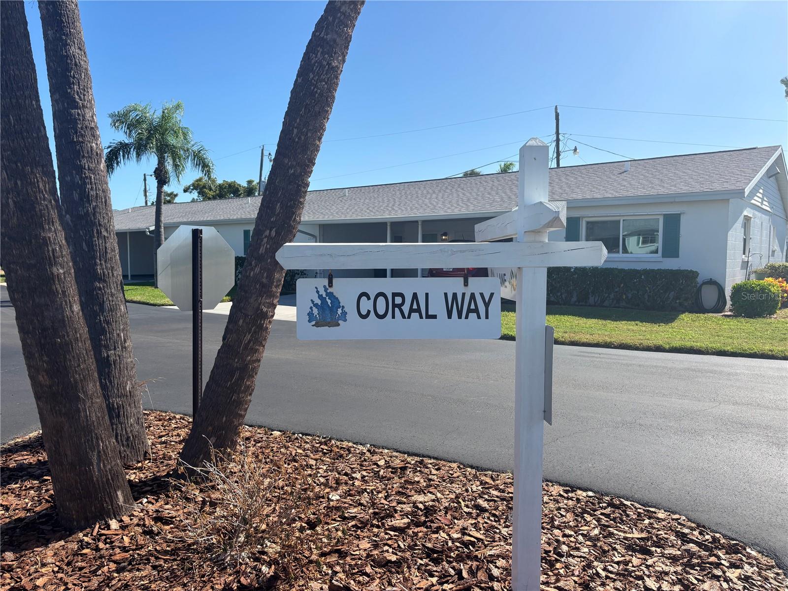 PARKWAY VILLAS - Residential