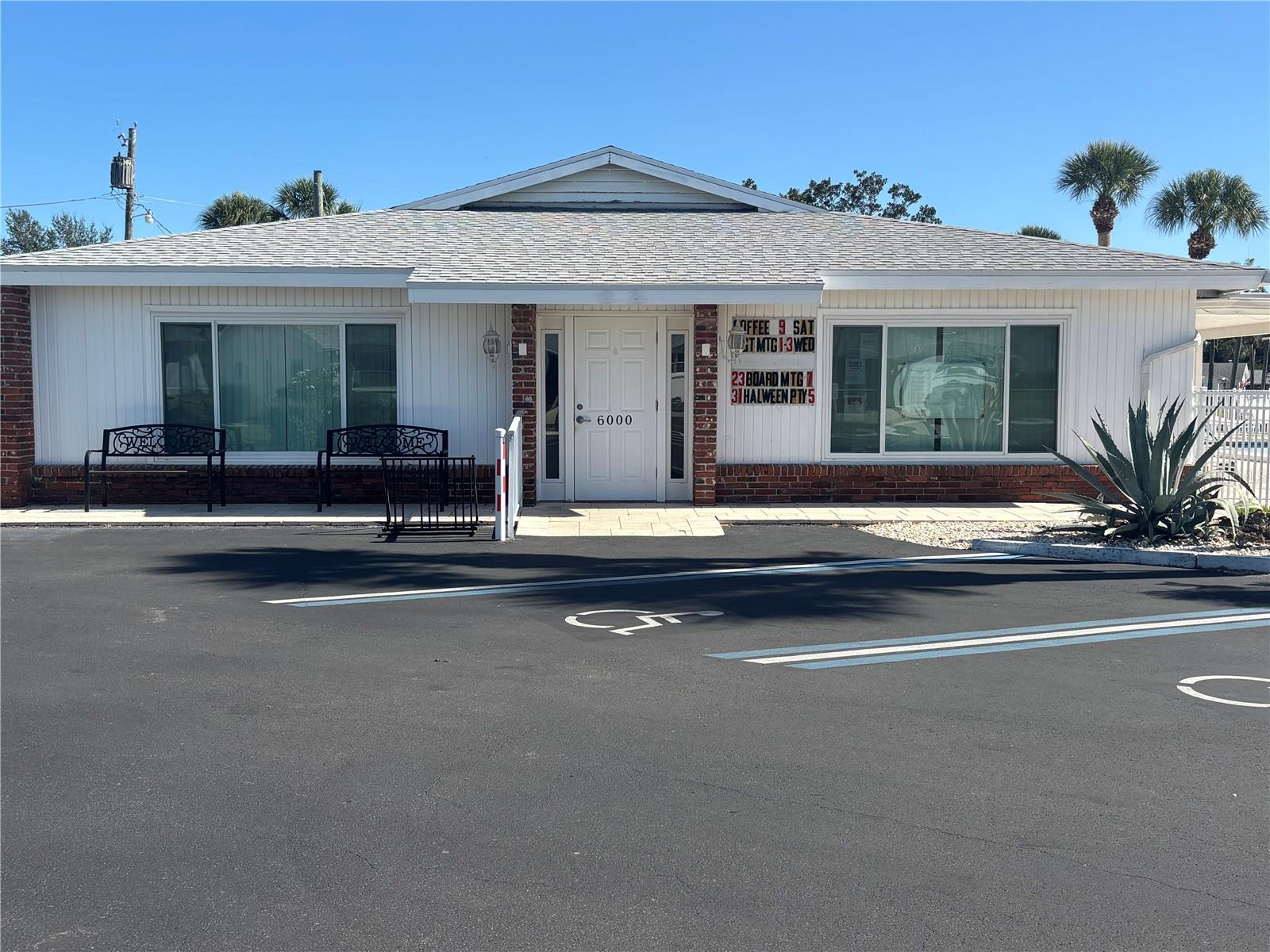 PARKWAY VILLAS - Residential