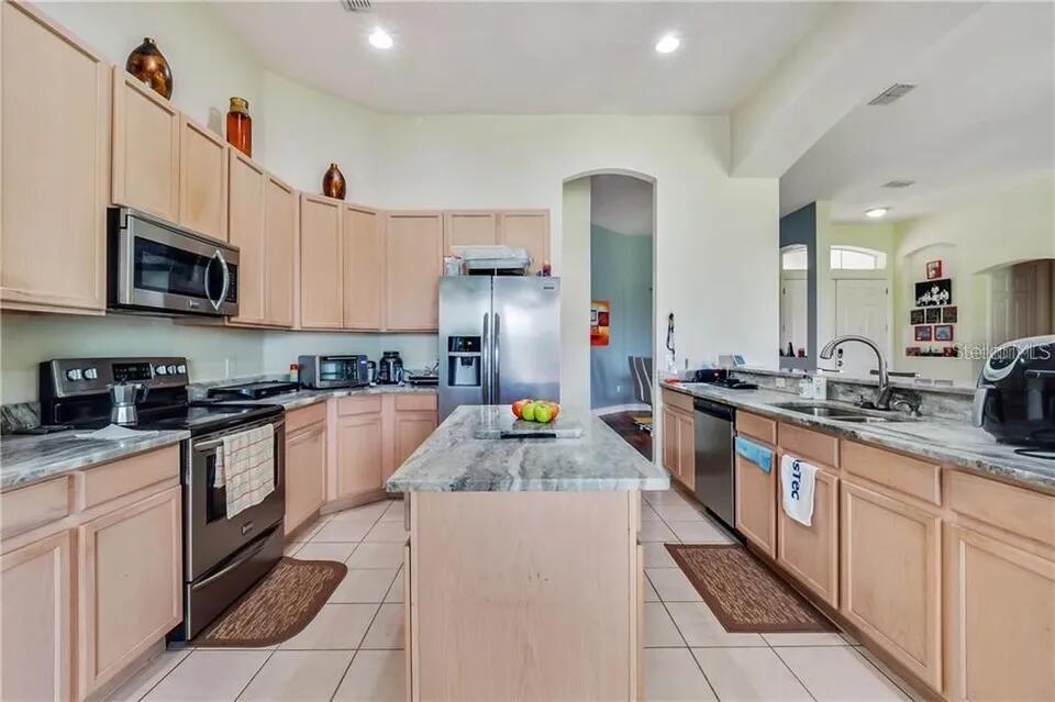 2630 CAPTAINS COURT
