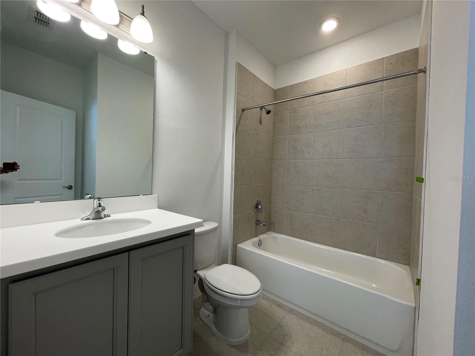 LAUREATE PARK PH II - Residential Lease