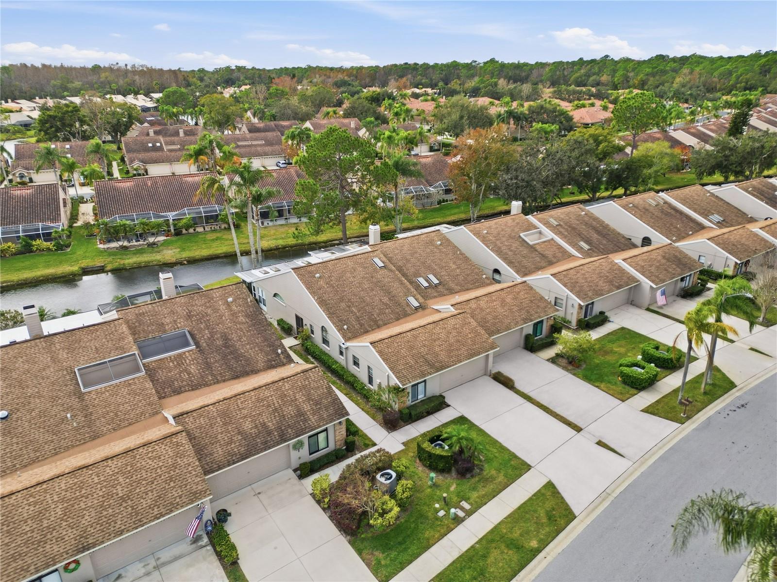 SALEM SQUARE - Residential